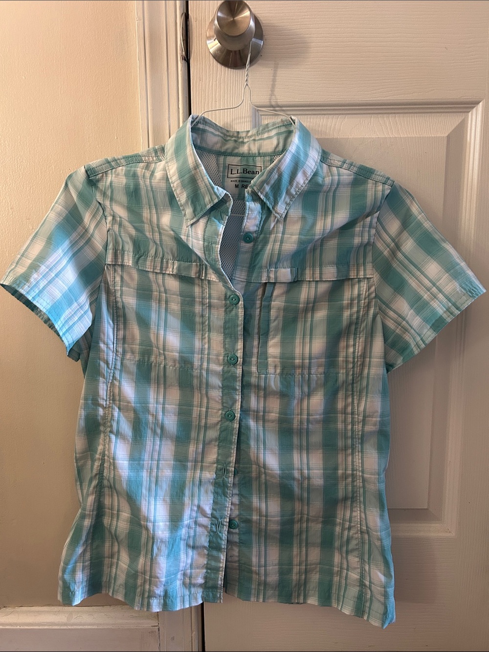 L.L. Bean Women’s Short-Sleeve Plaid Button-Down Shirt - Teal and White
